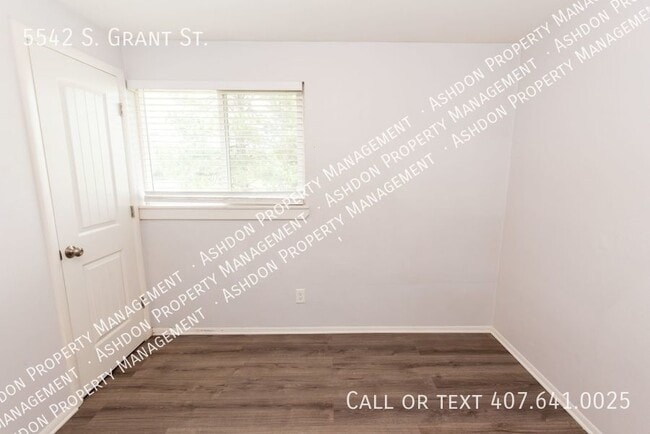 Building Photo - 5542 S Grant St