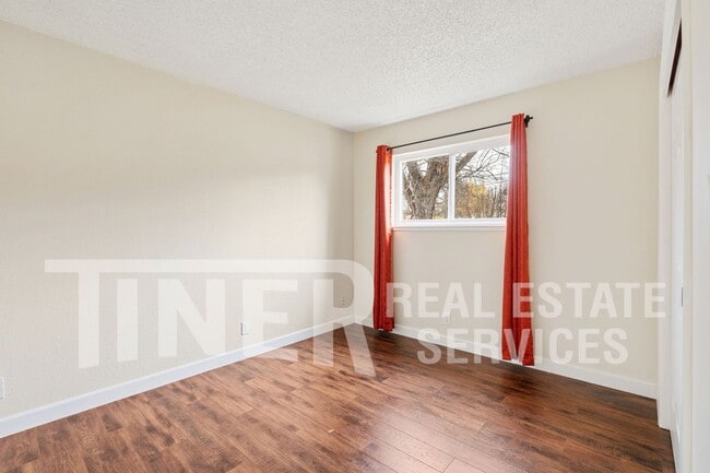 Building Photo - 3960 Annabelle Ave