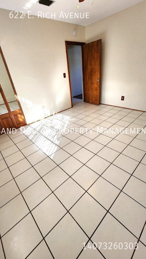 Building Photo - 622 E Rich Ave