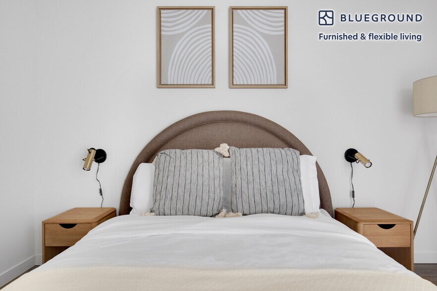 Building Photo - 1530 Belmont Ave