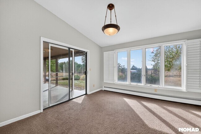 Building Photo - 12331 N Antelope Trail