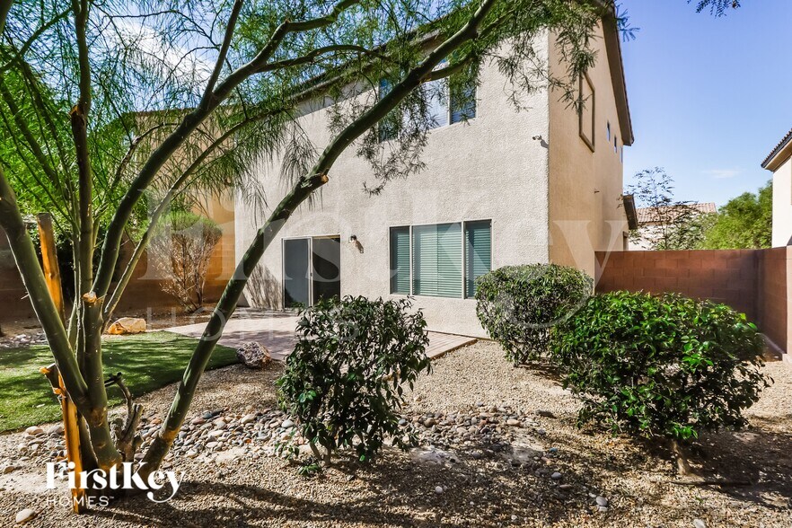Building Photo - 2632 Romarin Terrace