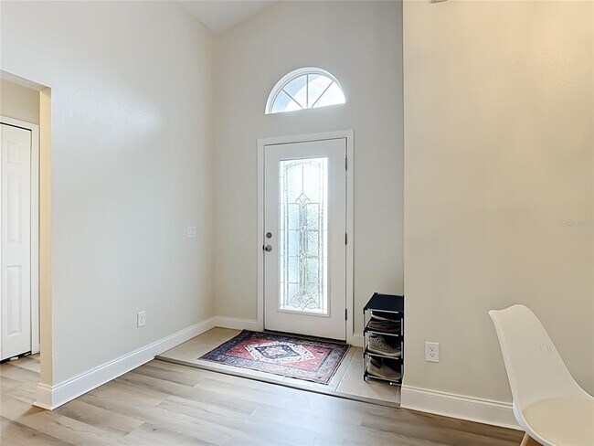 Building Photo - 1128 Pinedale Dr
