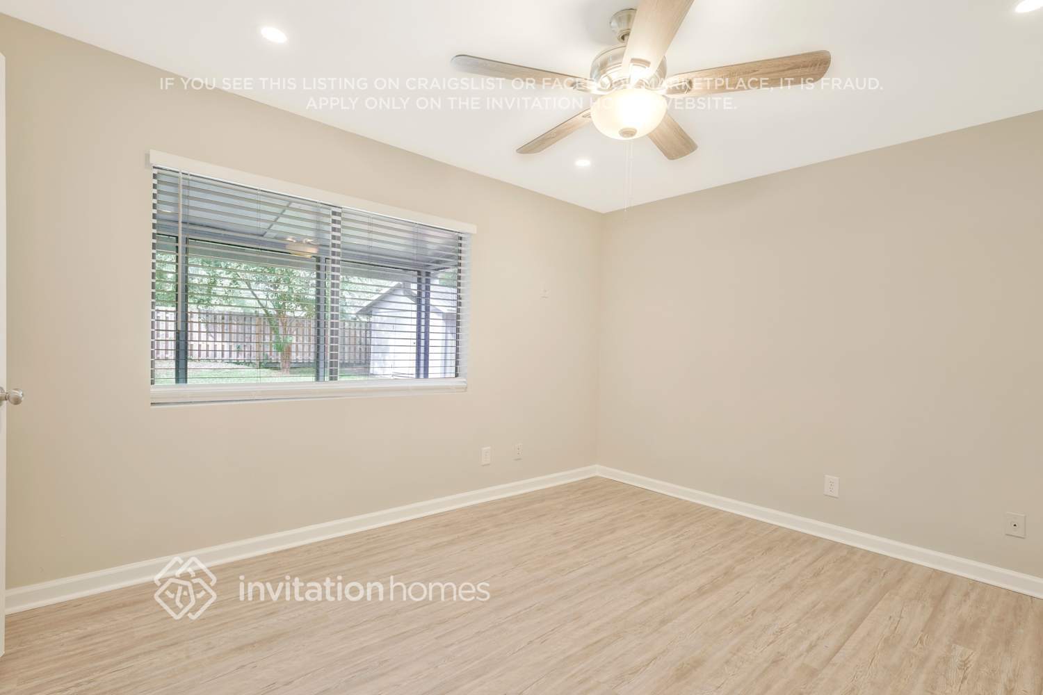 Building Photo - 3691 Ballestero Dr S