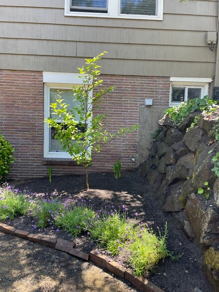 Building Photo - 2934 2nd Ave N