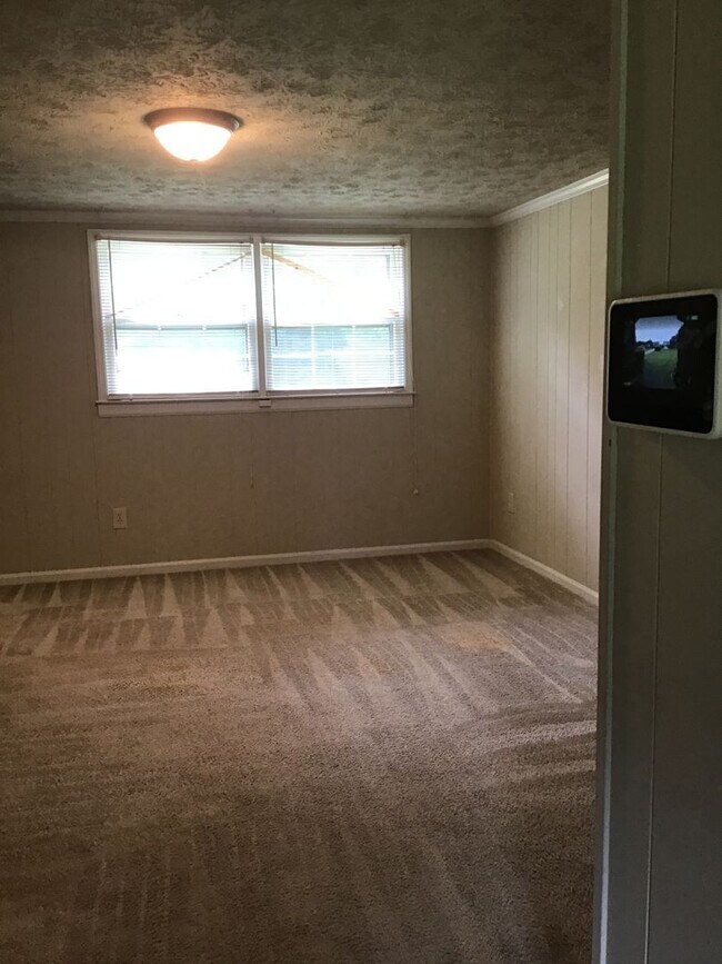 Building Photo - Dorsett6863