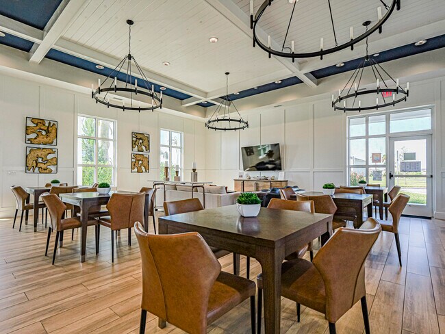 Building Photo - 9405 Serapis Wy