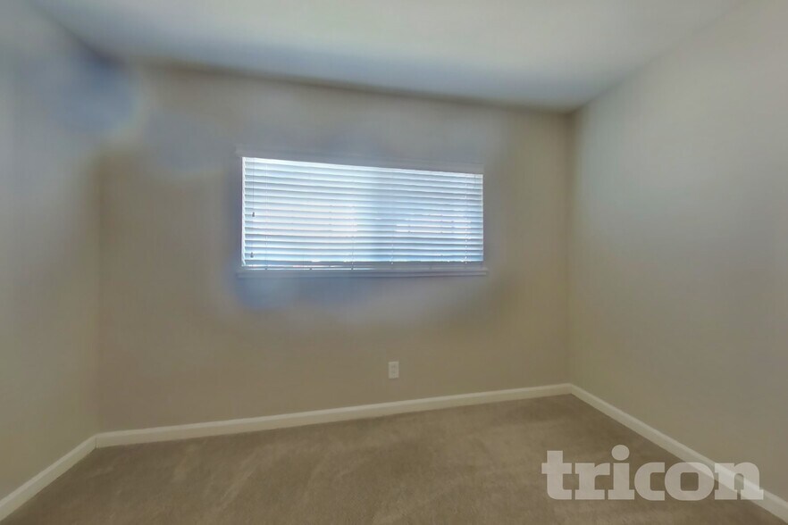 Building Photo - 331 El Dorado Dr
