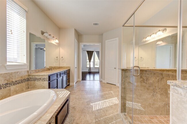 Building Photo - 20411 Fawn Rest Pl