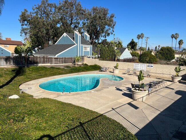 Building Photo - Fairview Park