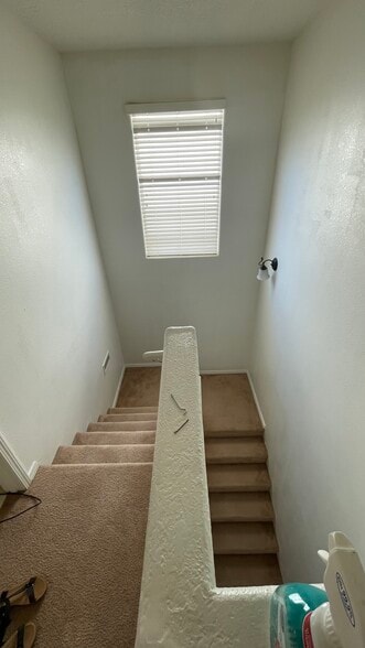 Building Photo - 3353 Marino Dr SE