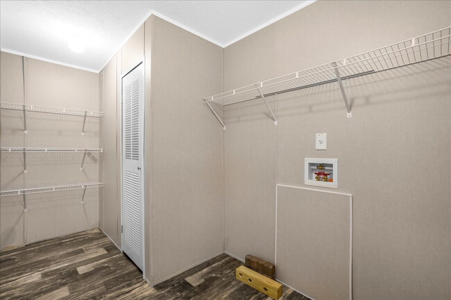 Building Photo - 122 Rambo Dr
