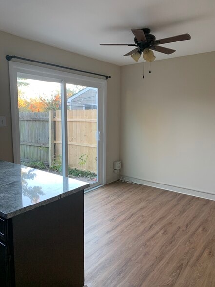 Building Photo - 9304 Gildenfield Ct