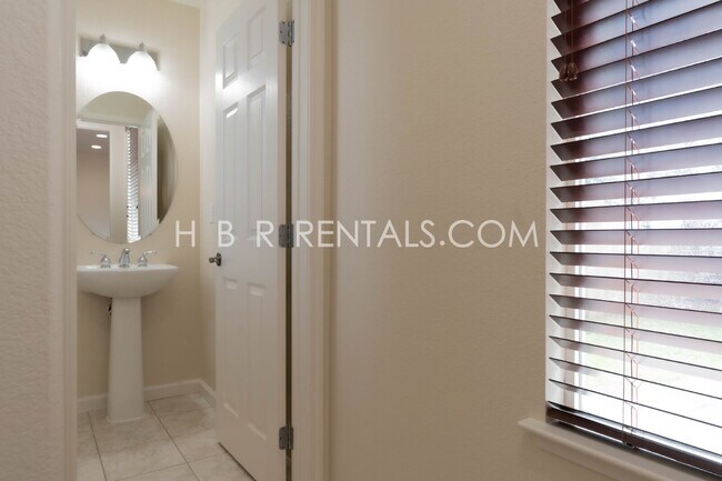 Building Photo - Bethany Village Mountain House Move-In Ready 3-Bed, 2.5-Bath