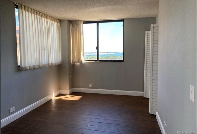 2ND BEDROOM/OFFICE/DEN - 98-487 Koauka Loop