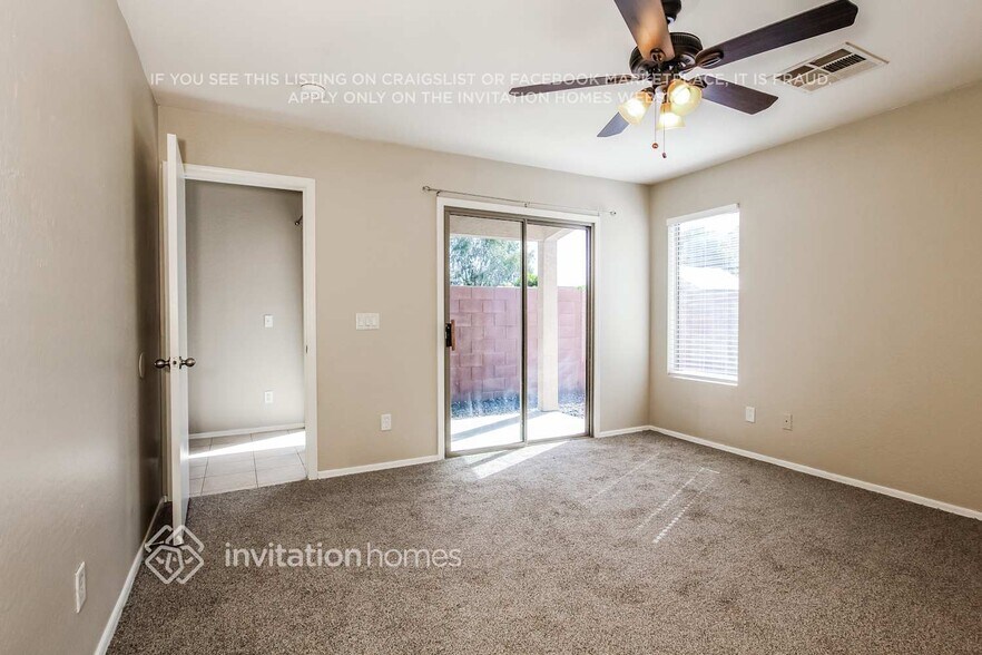 Building Photo - 23949 W Antelope Trail