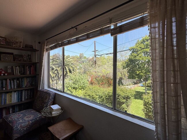 Views - 2142 Baxter St