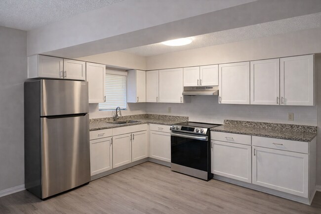 Building Photo - Heritage Oaks @ Navco