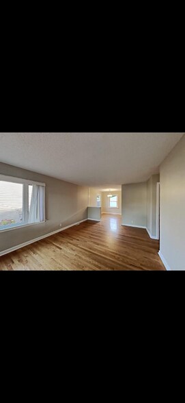 Building Photo - 9225 S 51st Ave