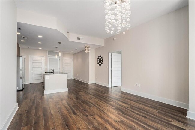 Building Photo - 1080 Peachtree St NE