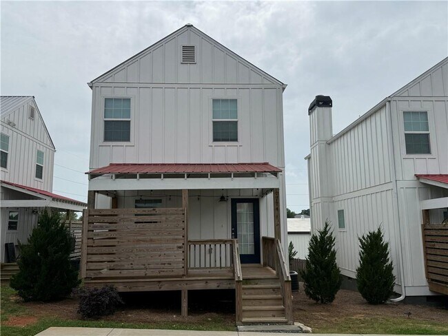 Building Photo - 768 Grove St
