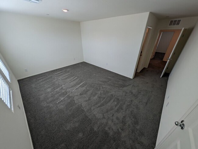 Building Photo - 6153 Aster Gdn St