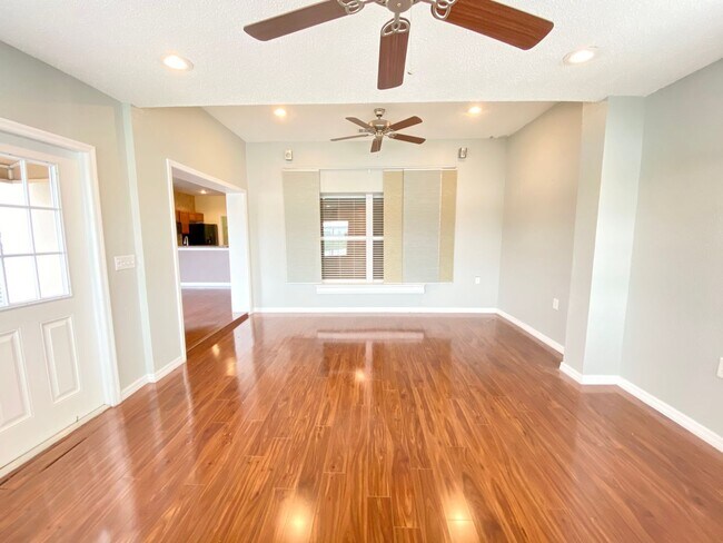 Building Photo - Beautiful Lake View Home in Waterside Estate!