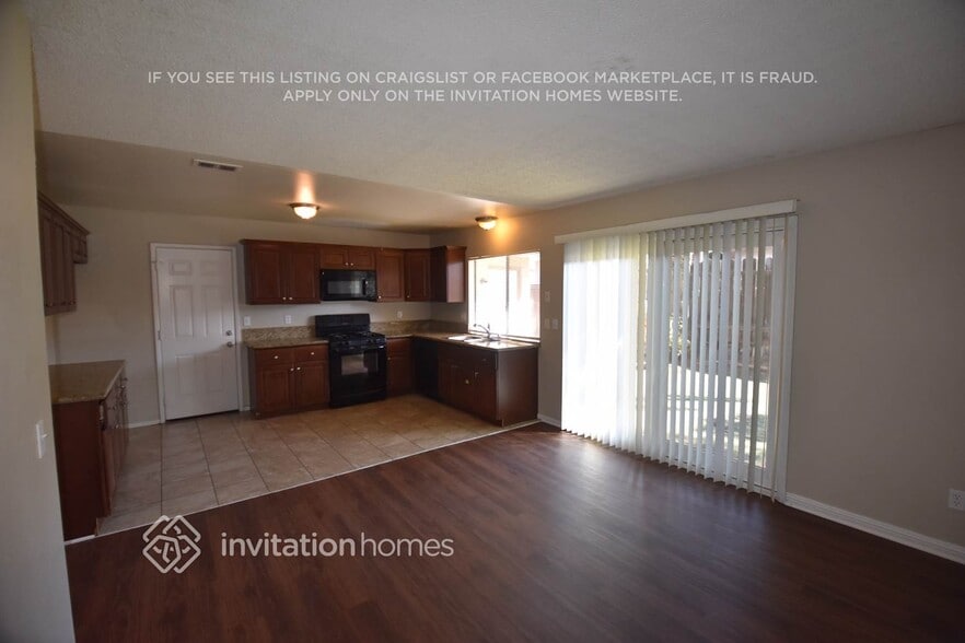 Building Photo - 25521 Elder Ave