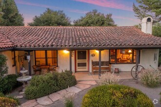 Building Photo - Los Olivos Custom Built Spanish Style Home