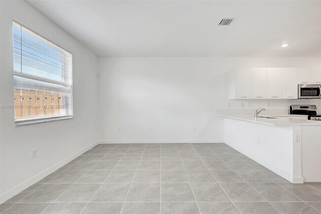 Building Photo - 12644 NW 22nd Pl