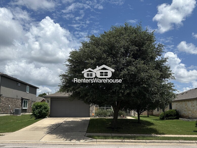 Building Photo - 903 Flanagan Dr
