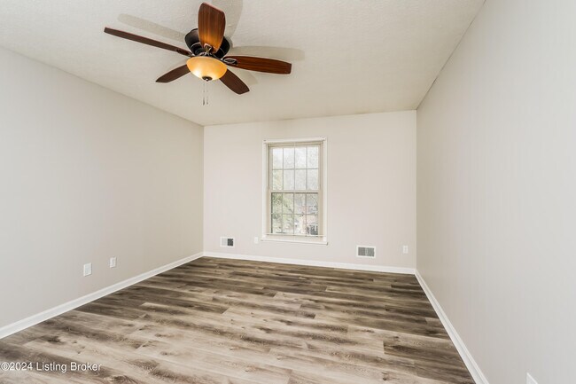 Building Photo - 1222 Constitution Dr