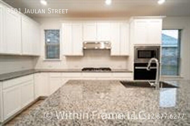 Building Photo - 3501 Jaulan St