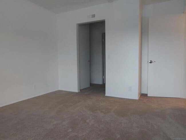 Building Photo - 12112 Wilsey Way