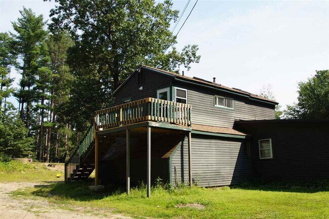 Primary Photo - 30 Coburn St
