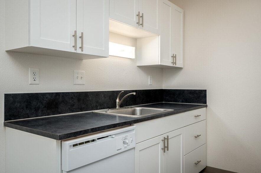 Interior Photo - Sun Brook