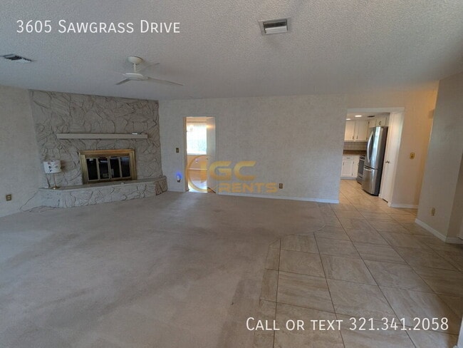 Building Photo - 3605 Sawgrass Dr