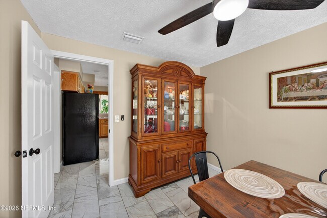 Building Photo - 3627 Co Rd 218
