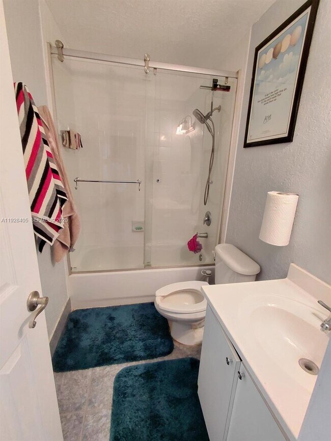 Building Photo - 11101 Royal Palm Blvd