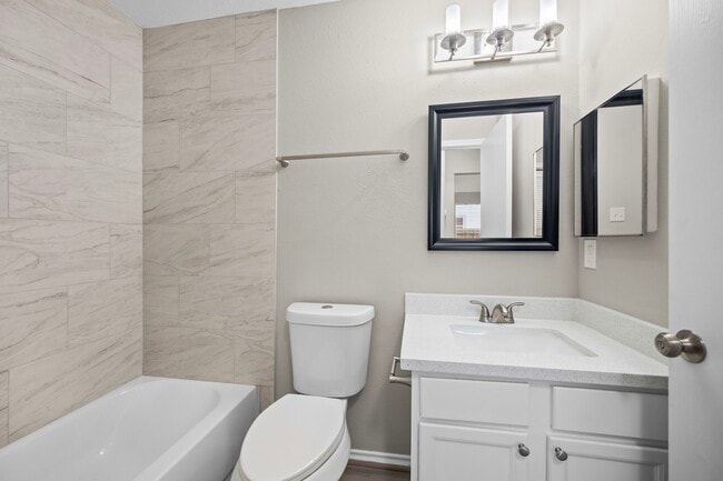 Building Photo - 8922 Aspen Trace Ln