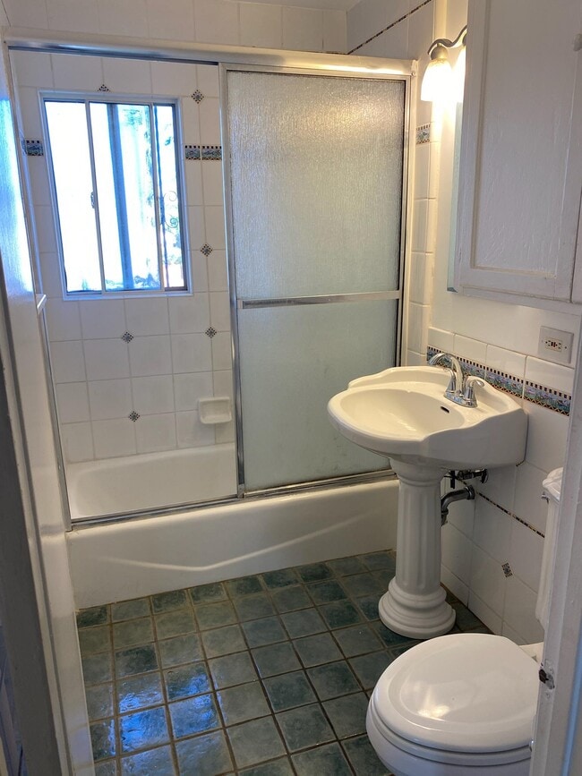 Building Photo - 8511 Wiley Post Ave