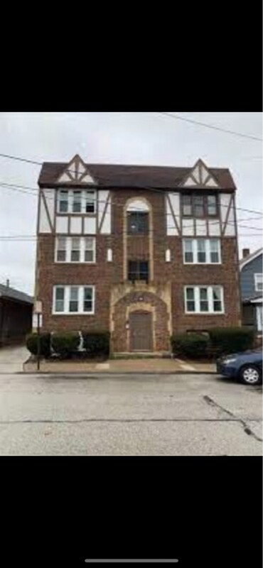 Building Photo - 1682 Elbur Ave