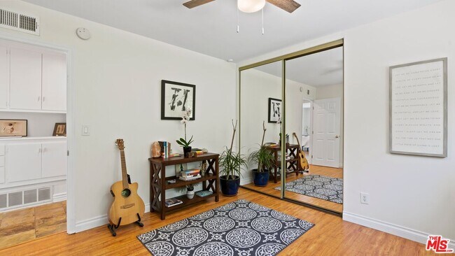 Building Photo - 4624 Conchita Way