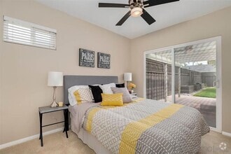 Building Photo - !!!CHARMING 4 BED 1 BATH HOME, DETACHED GA...