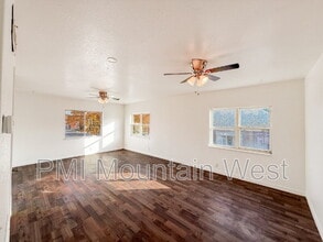 Building Photo - 9068 Main St