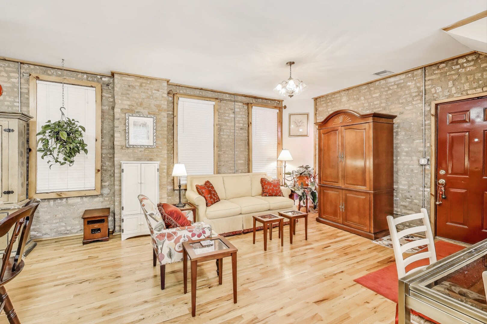 Building Photo - 1509 W Thomas St