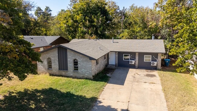 Building Photo - 1521 Marydale Ave
