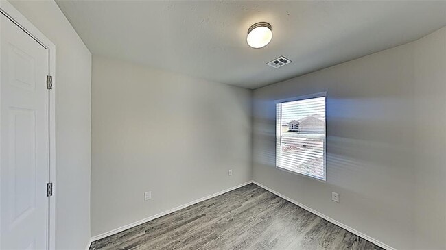 Building Photo - 10001 Ruger Rd