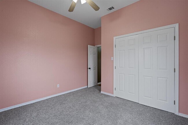 Building Photo - 130 Cotton Rows Ln