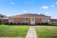 Building Photo - 3608 Wheeler Ave
